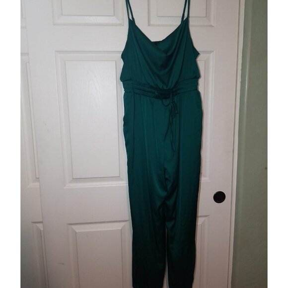 Forever 21 Womens Jumpsuit Size L Green w/Tie V-Neck Straps Sleeveless - Picture 2 of 5